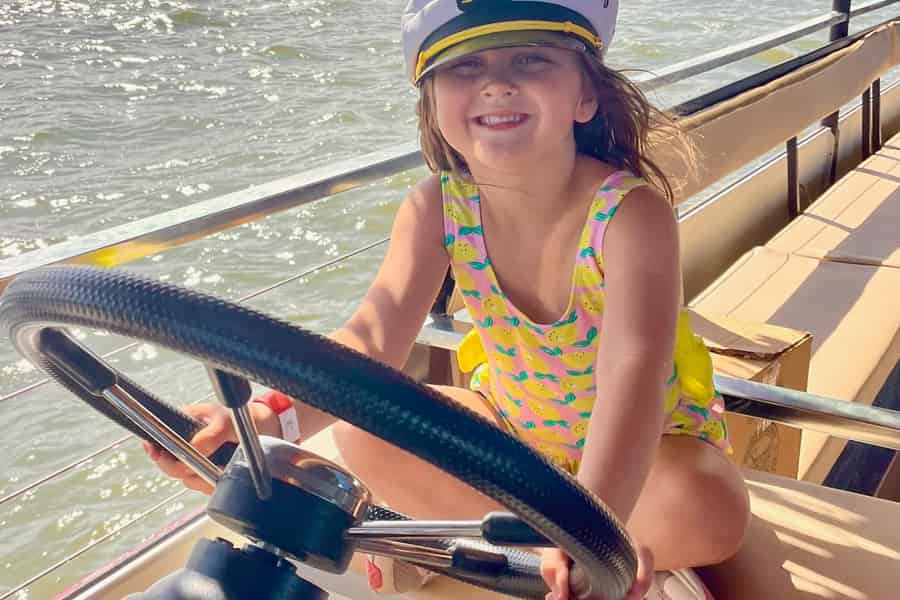 Ocean City: Tiki-Bay-Kreuzfahrt für Familie und Freunde. Foto: GetYourGuide