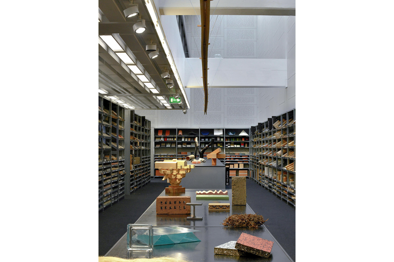 ETH Zurich Tour: Healthy Materials (DE) ETH Zurich Tour: Healthy Materials (EN)