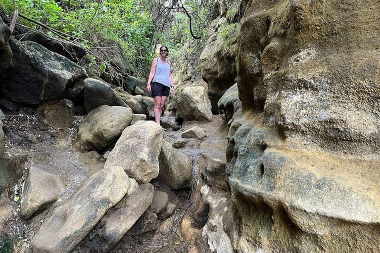 Nairobi: Lake Naivasha Boat Safari and Hell's Gate Tour