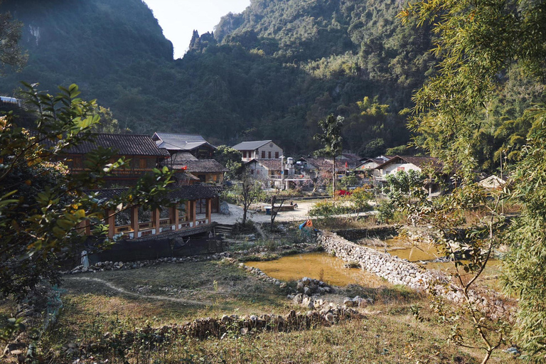 2-Nächte-1-Tag Erkundung Ban Gioc Wasserfall - Nguom Ngao Höhle