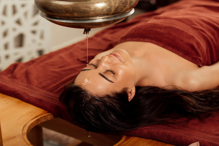 Kandy: Ayurvedic Wellness Tour by Tuk-Tuk