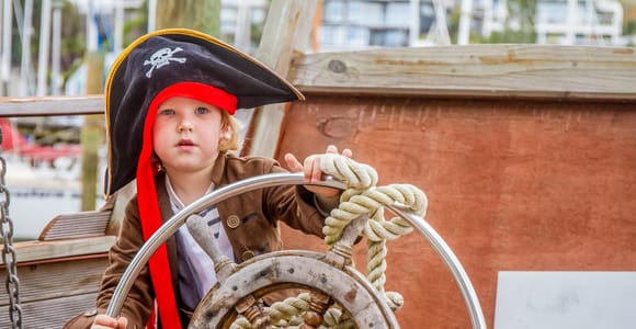 Antalya/Kemer: Pirate Party Boat Trip w/Lunch incl. Transfer