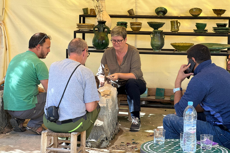 Clases de Experiencia, Cocina, Cerámica y MosaicoClase de cerámica y comida en la granja