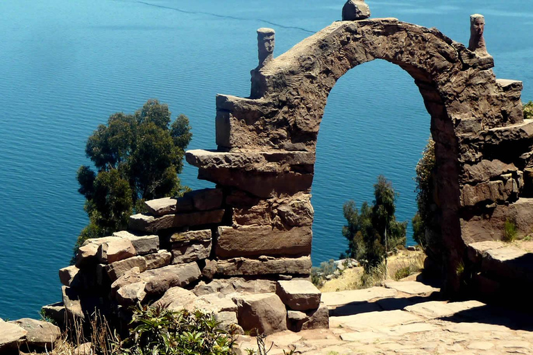 Depuis Cusco : Circuit de 2 jours à Puno et au lac Titicaca