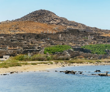 Mykonos Town: Archaeological Site of Delos Guided Day Trip