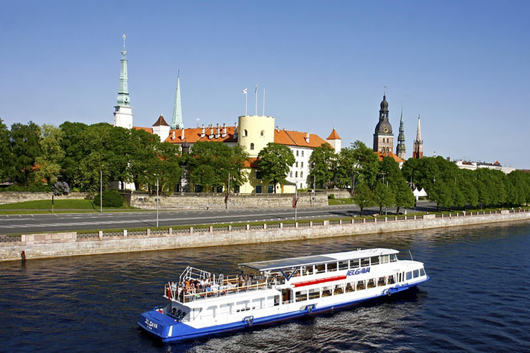 Riga: Daugava Boat Cruise to the Gulf of Riga