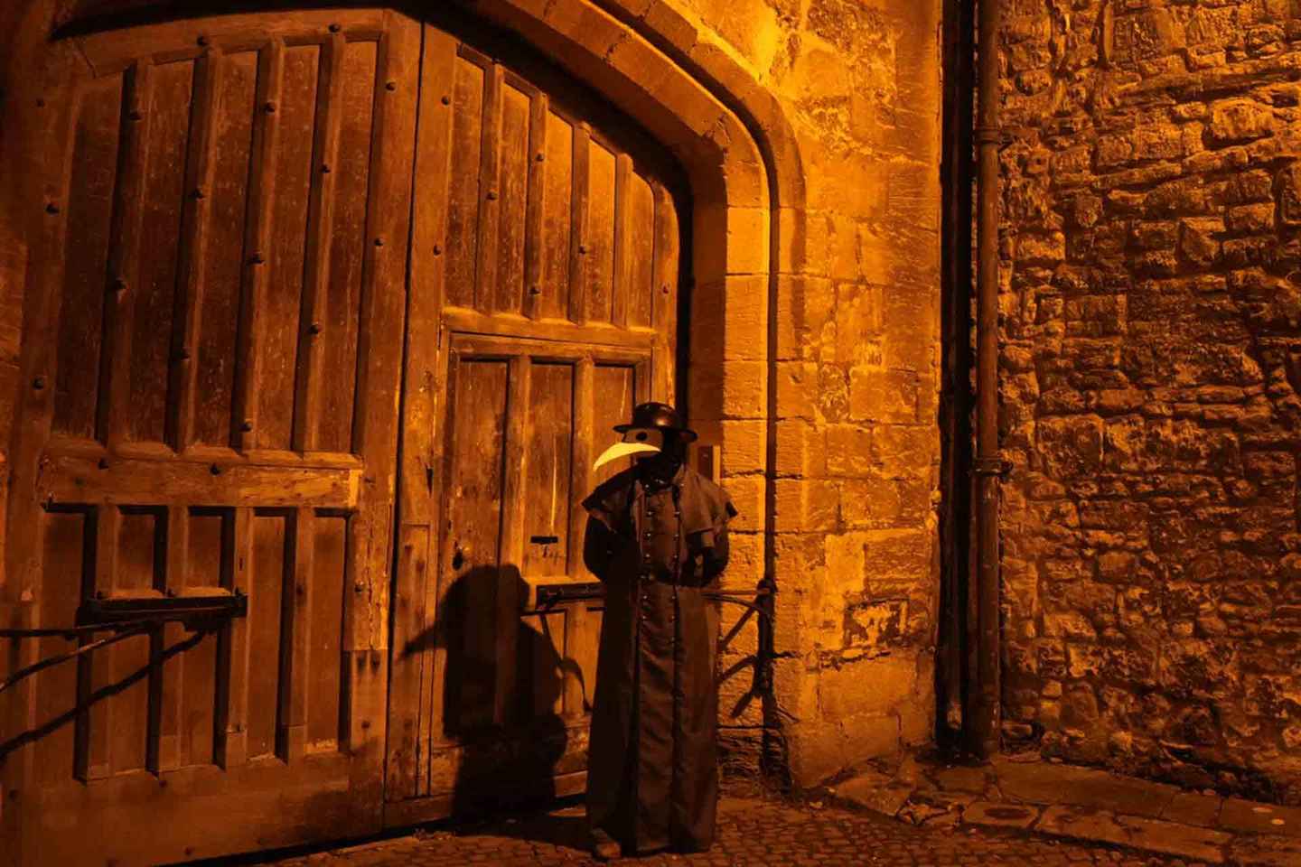 New: Oxford Costumed Ghost Tour In-Character