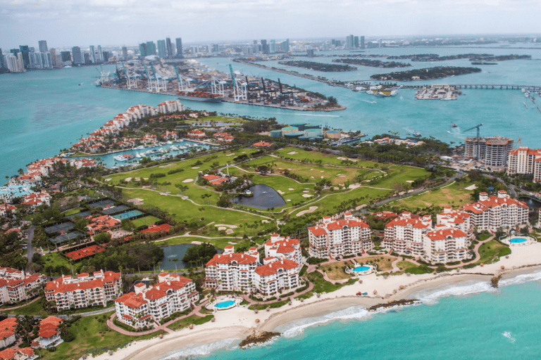 Miami: South Beach: Tour particular de 30 minutos em um helicóptero de luxo