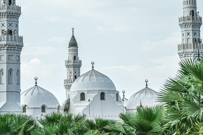 Jeddah: Makkah, Madinah, and Umrah Pilgrimage TourMakkah Religious Tour with Omra