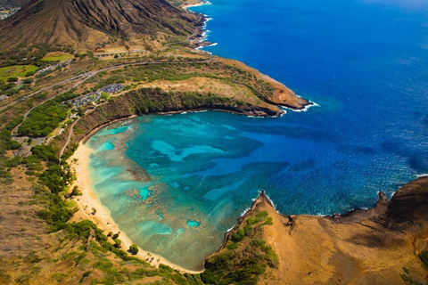 Passeio da costa leste de Oahu até a montanha