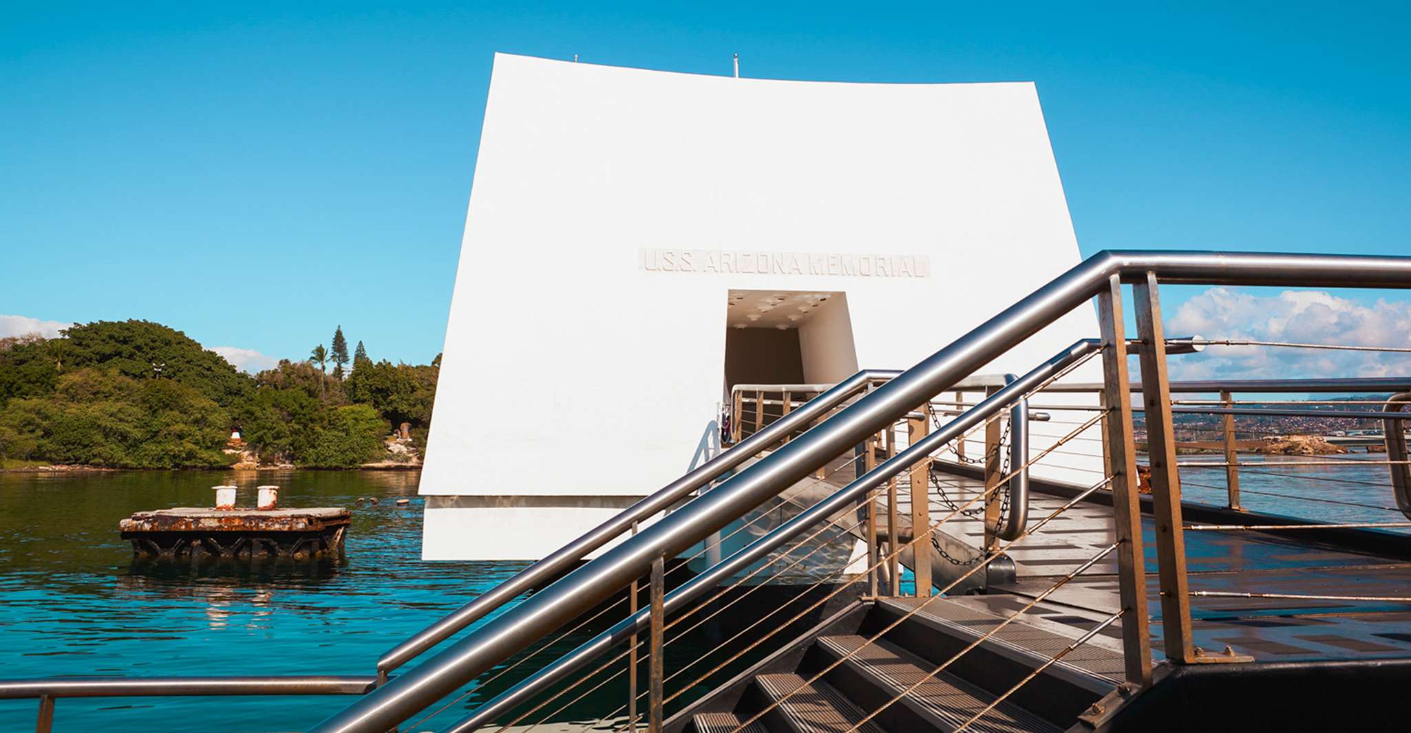 Oahu, Pearl Harbor, USS Arizona, and City Tour - Housity