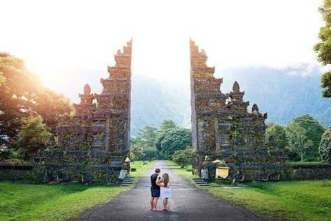 Bali : Jatiluwih, Bratan, porte iconique, visite du temple de Tanah LotVisite sans frais d&#039;entrée