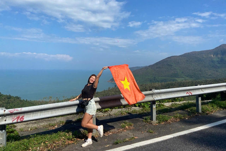 Easy Rider Tour:Hai Van Pass, Lang Co Beach,Marble Mountains Easy Rider Tour via Hai Van Pass: from Hoi An-Da Nang to Hue