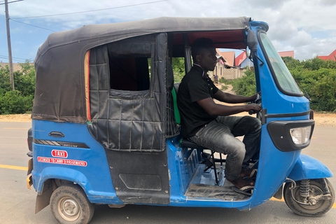 Zanzibar: Tuk Tuk Transfer to Kendwa and Nungwi