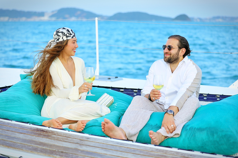 Phuket: Private Catamaran Island Day Trip & Refreshment Catamaran - Best of Phi Phi islands