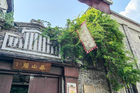 A Day in Hangzhou: Life and Local Color of the Marketplace