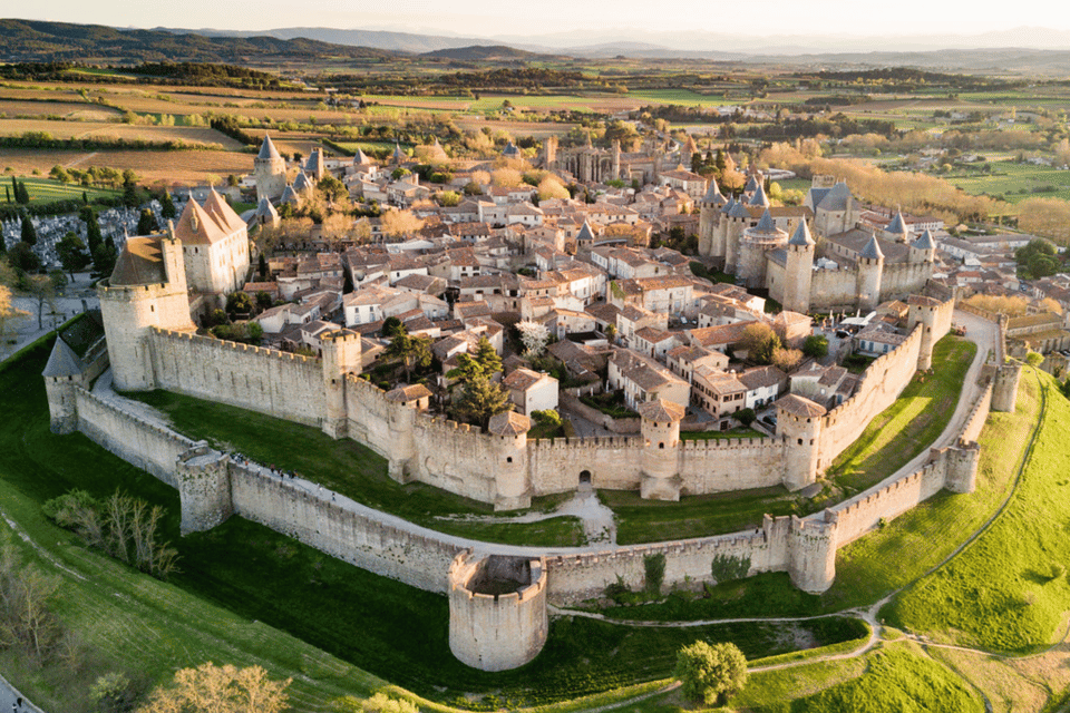 Carcasona La Historia Audiogu A Digital Getyourguide