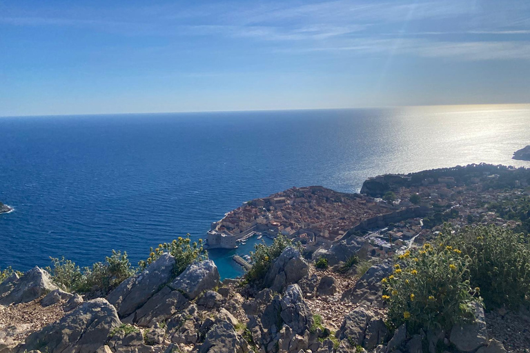 Dubrovnik: Tuk Tuk Photo Tour with Live Guide & Views