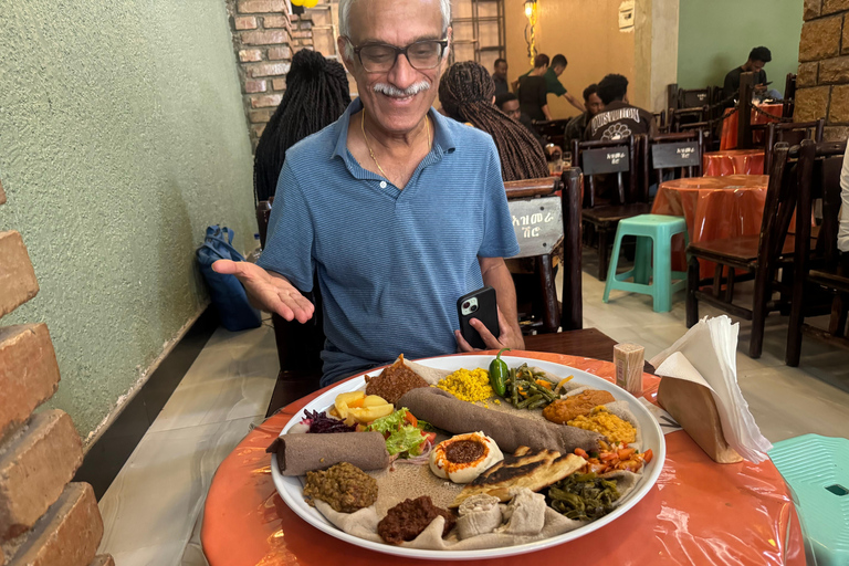 Addis Abeba: Führung mit Markt und Live-Musik