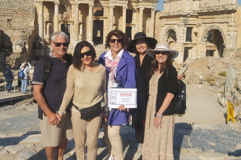 Passeios a Éfeso e à Casa da Virgem Maria saindo do porto İZMİR