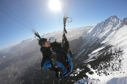 Fulpmes Schlick2000 - Winter Tandem Paragliding Flight Stubaital: Rollercoaster Action Winter Paragliding Flight