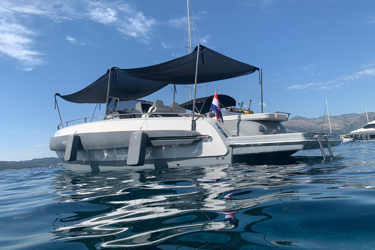 Luxury Private Sunset Cruise with Champagne & Canapés