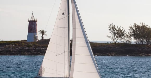 Mallorca: Private halbtägige Fahrt auf einer Segeljacht