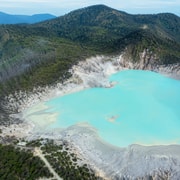 Kawah Putih tour and back jakarta by whoosh bullet train
