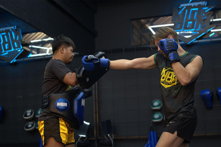 Phnom Penh: Kun Khmer Martial Arts Class with Protein Shake