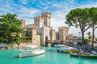 Von Mailand aus: Verona, Sirmione und Gardasee mit Bootsfahrt