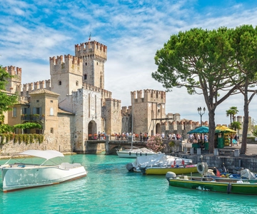 Au départ de Milan : Vérone, Sirmione et le lac de Garde avec croisière en bateau