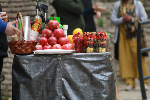 Tbilisi: Old Town Walking Tour with Wine & Boat Ride Options Private Tour