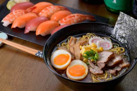 Tokyo: Sushi and Ramen Cooking Class with Sake Pairing Set - Image 3