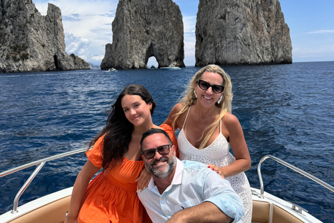 Capri Private Boat Tour from Sorrento: Discover the Wonders of Capri
