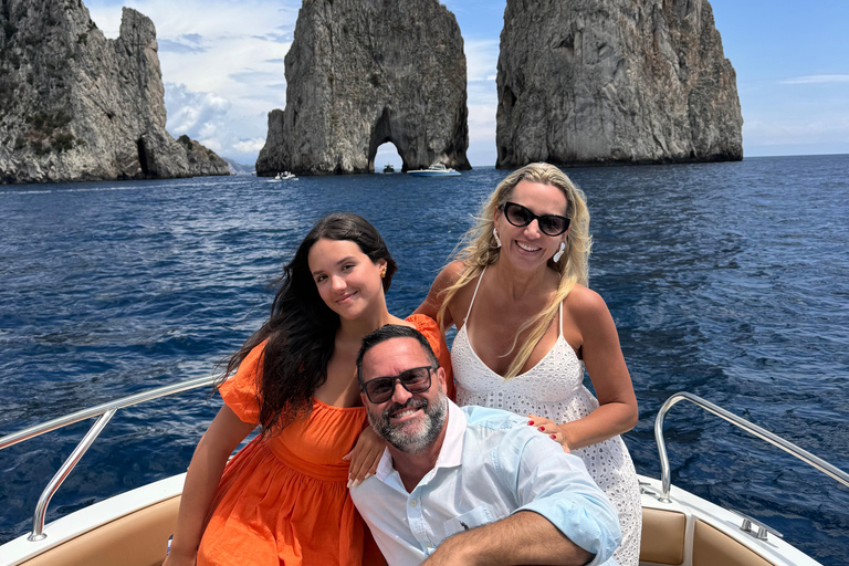 Capri Private Boat Tour from Sorrento: Discover the Wonders of Capri
