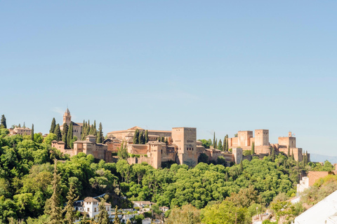 The Best From Seville: Granada and Córdoba in One Day Regular Option English Guide