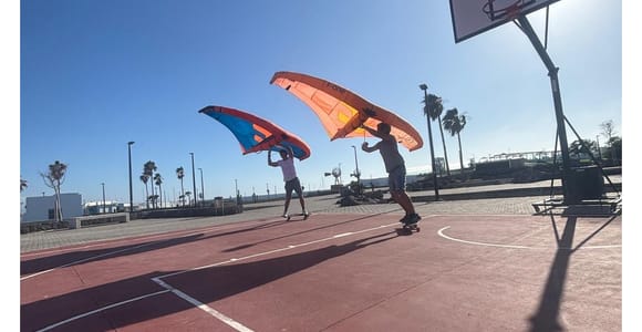 Lanzarote: Wingfoil Intro Lesson With Boat-Assisted Teaching