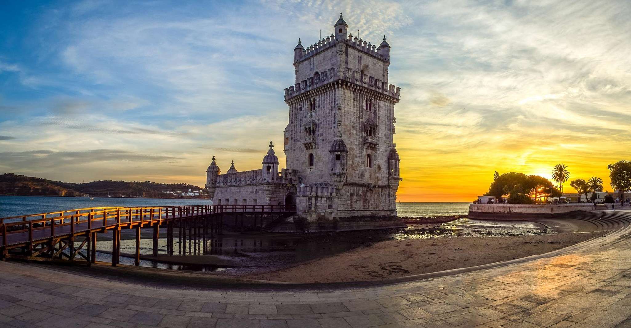 Full day tour of Lisbon In Privete (8 hours)