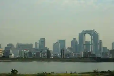 Osaka : visite guidée privée d'une demi-journée de la ville moderne de Kita