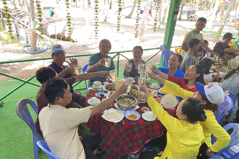 From Ho Chi Minh: Mekong delta 3 days(Chau Doc) at the hotel