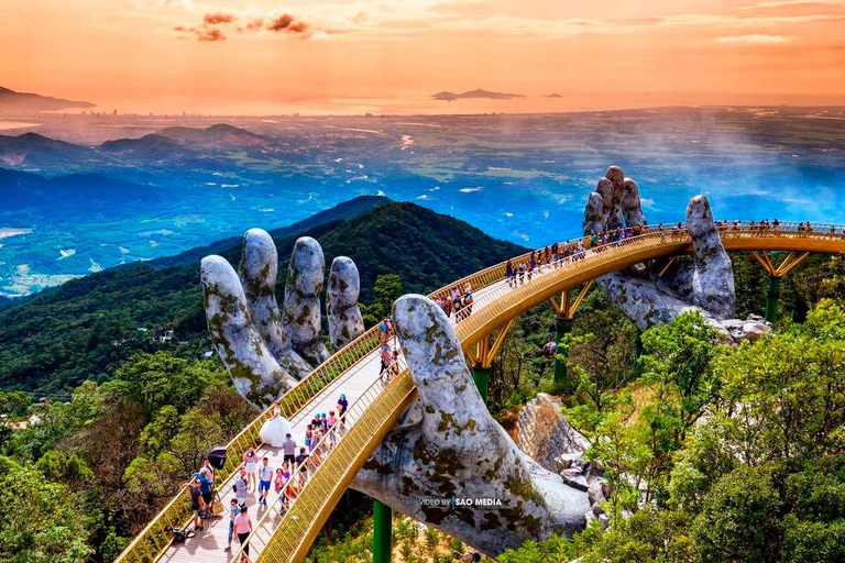 Da Nang: Sun World Ba Na Hills Entry Ticket+Show Sun World Ba Na Hills Entry Ticket+Charming Da Nang Show