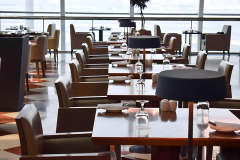 DXB Terminal 3 Dubai International Airport: Ahlan Lounge T3 International Departure: Ahlan Lounge Executive Floor