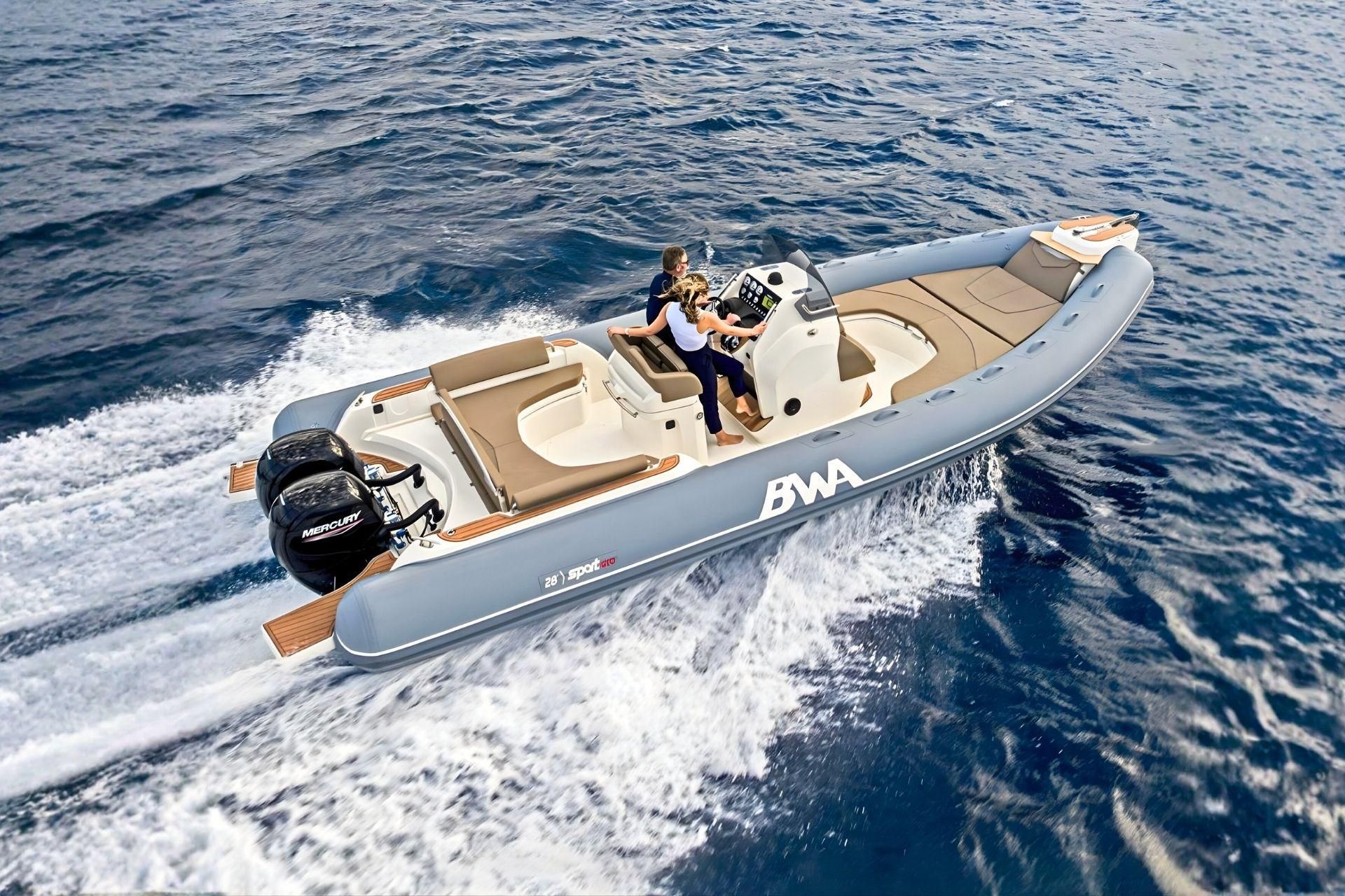 Von Cannigione oder Baja Sardinia: RIB-Tour nach La Maddalena