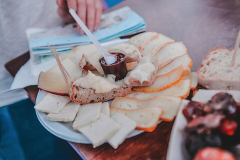 Lisboa: Passeio a pé pela gastronomia e vinhos culturais