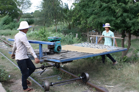From Siem Reap: Banteay Chhmar Temple & Battambang Tour