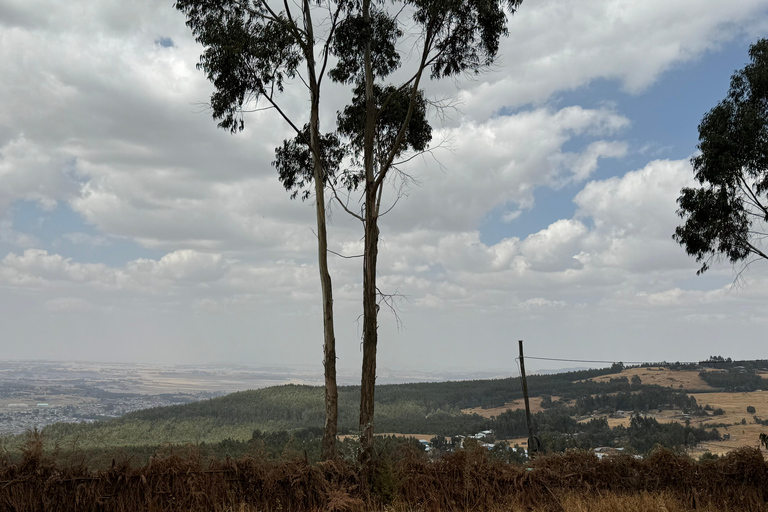 Addis Ababa: Heights, Heritage & Market Life Tour