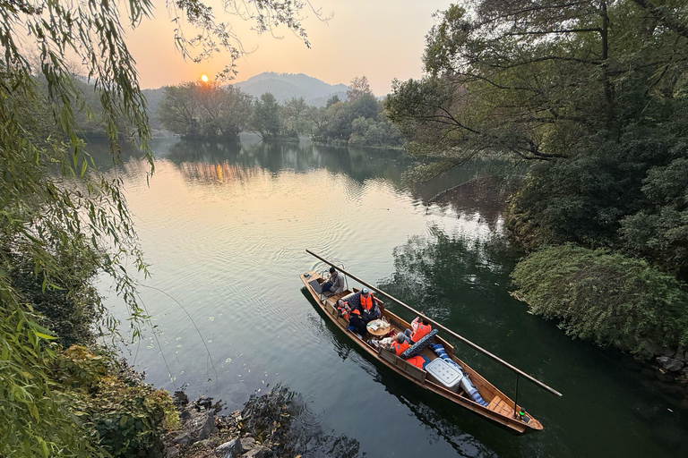 Hangzhou Private Tour: One to 4 days Option Selectable 3-Day Tour, Explore Hangzhou in Depth