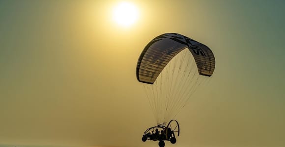 Doha: Paratrike Air Tour with Hotel Pickup and Drop-off
