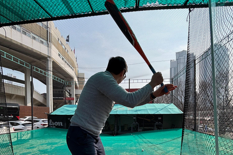 Suwon: Baseball Game with Fortress and Local Food Tour