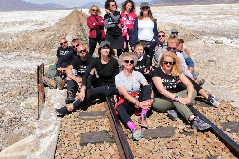Uyuni: 3-Day Salt Flats Expedition to San Pedro de Atacama Uyuni Tour with Local Spanish Driver